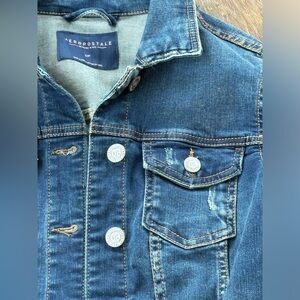 Aeropostale Distressed Jean Jacket in Dark Rinse, Size Small